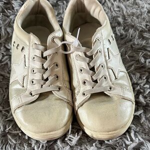 MIA Cream Kids Sneakers with Star Design